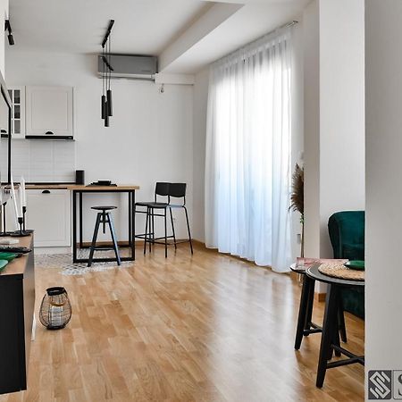 Silversea Apartman Šabac Buitenkant foto
