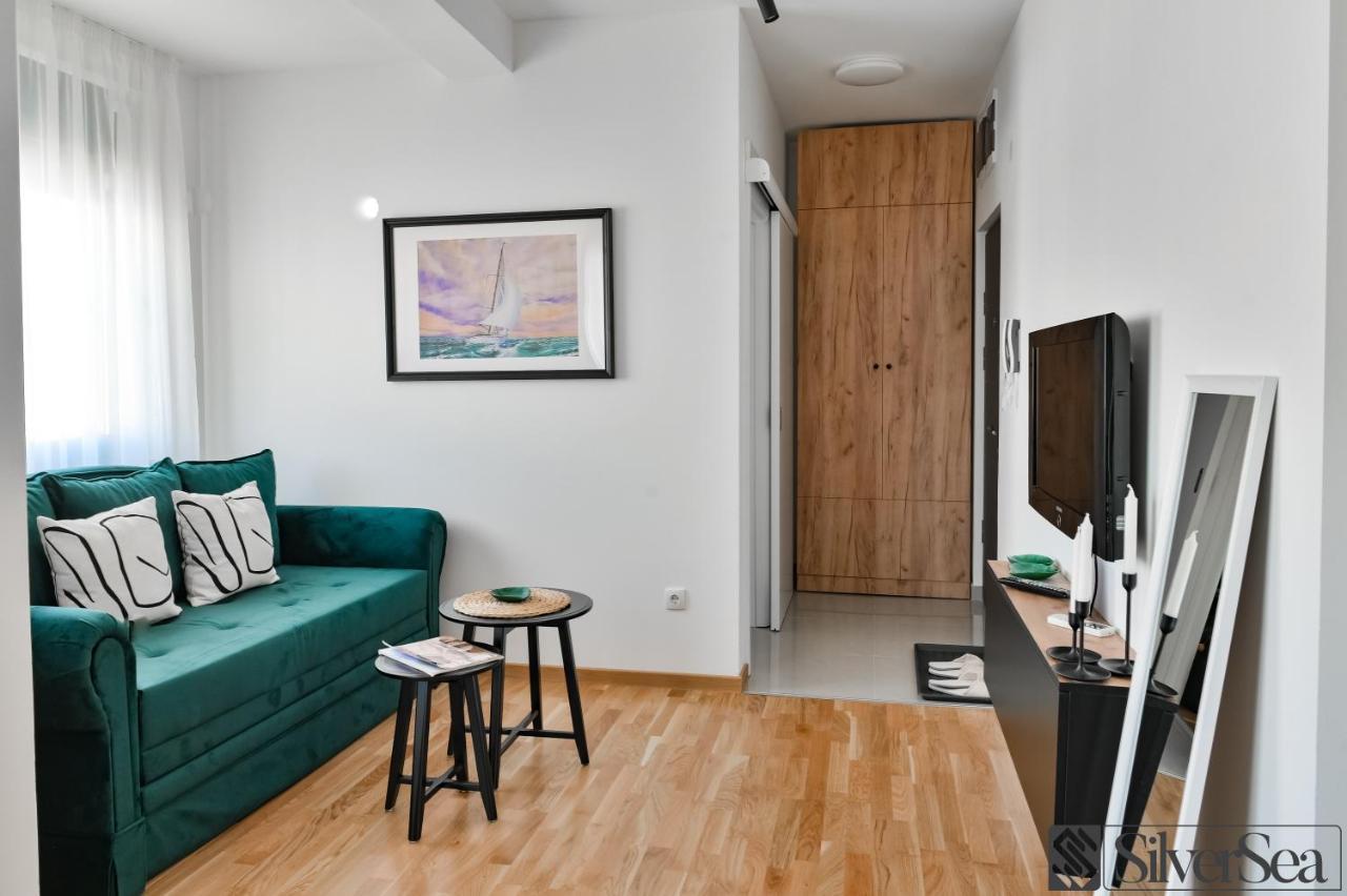 Silversea Apartman Šabac Buitenkant foto