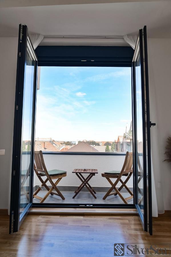 Silversea Apartman Šabac Buitenkant foto